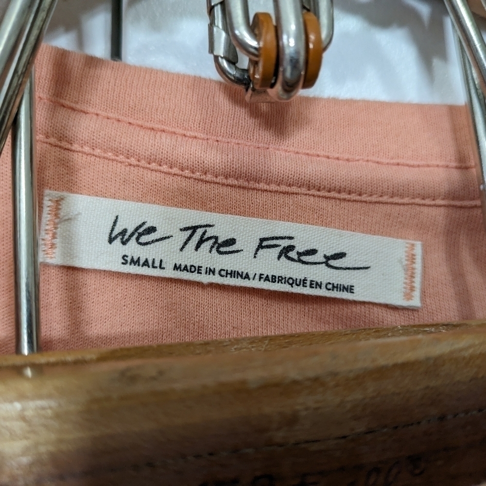 Free People T-Shirt Women's Small Pink Peach Crop Top Elastic Hem Cotton Loose  - Picture 5 of 6